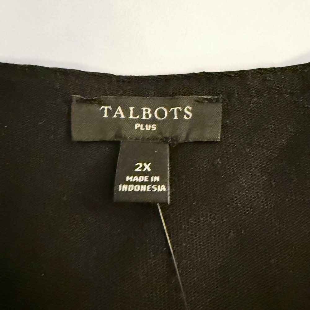Talbots Black V Neck Top Women's 2X Metallic Gold Trim Short Sleeve Knit Casual - Picture 5 of 8